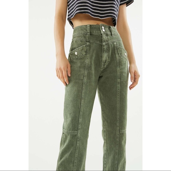 Urban Outfitters Pants - NWOT UO BDG Sofia Yoke High-waisted Jean